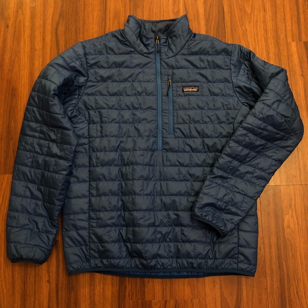 NWOT. Patagonia puff jacket.